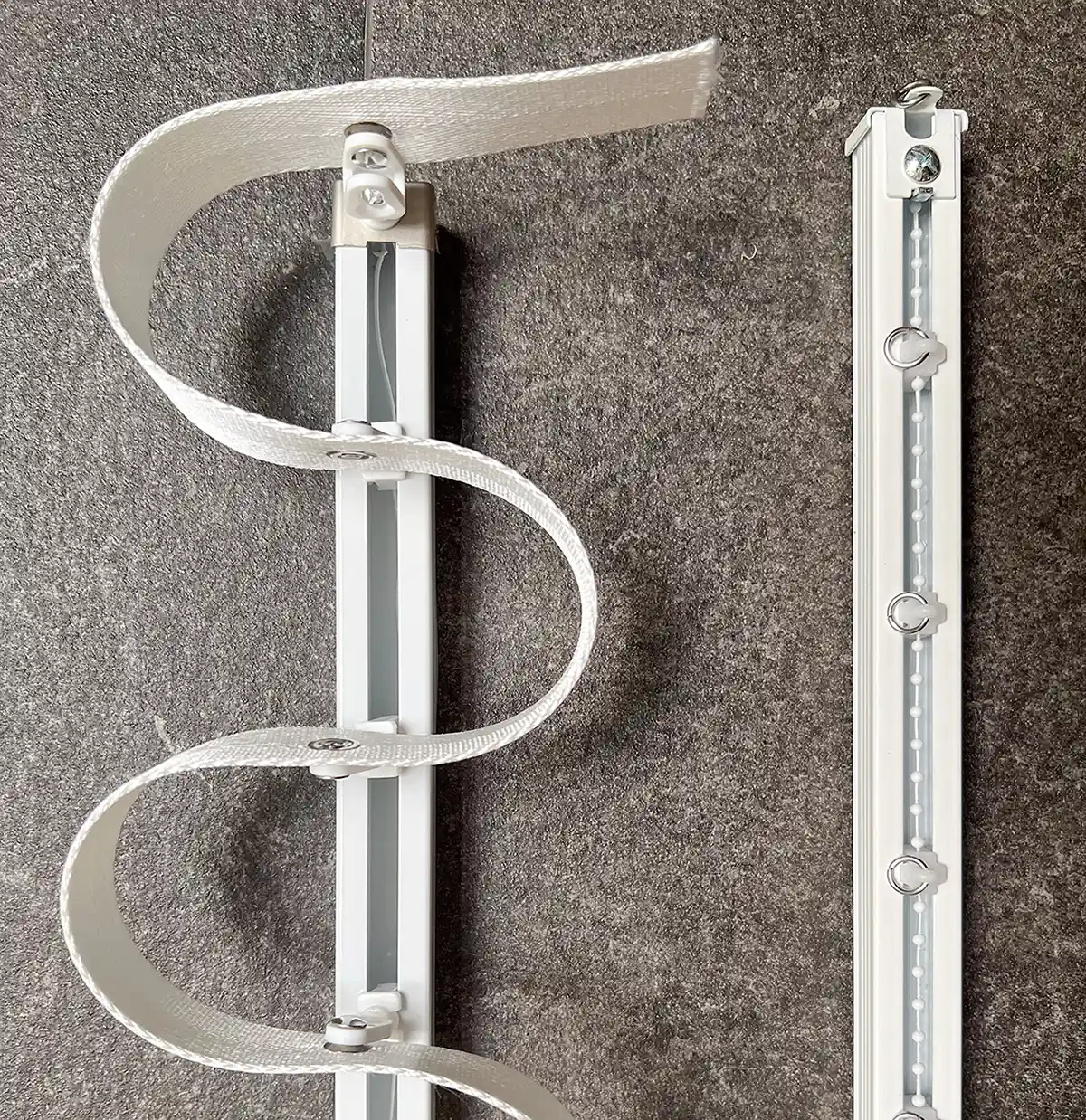 waveCurtain-vs-snakeWaveCurtain-compare